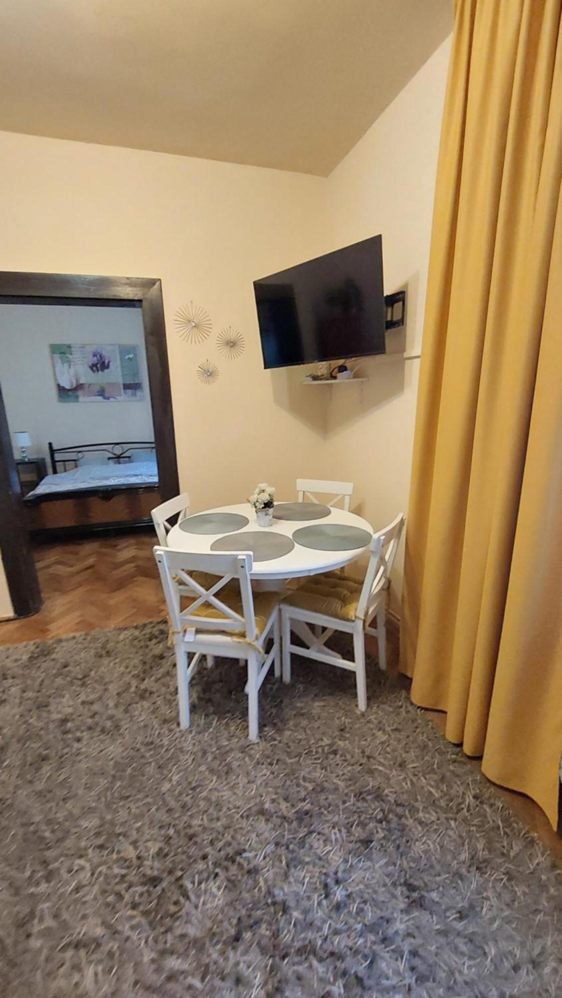 Sunrise Republicii Apartament Apartment Брашов Екстериор снимка